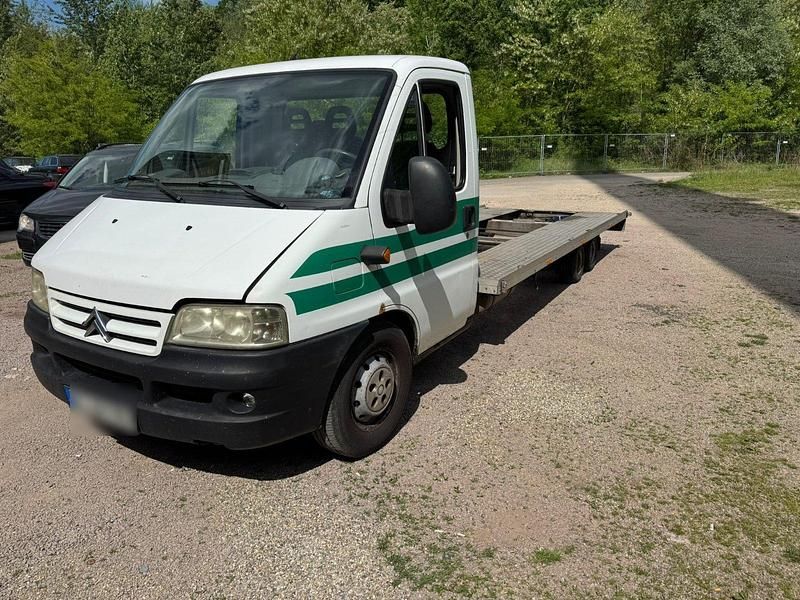 Weiß Gebraucht 2003 Citroën Jumper Van / Kleinbus | 5.999 € - Bild 1/4