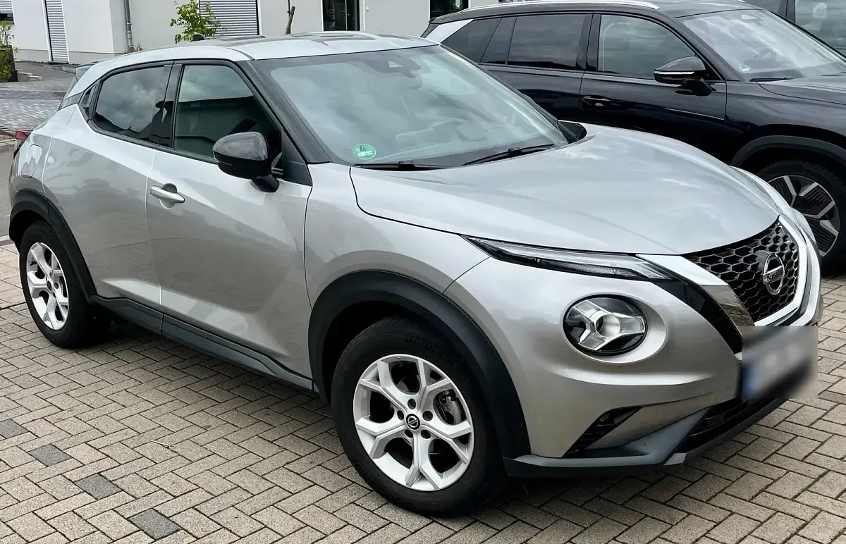 Gebraucht Nissan Juke 114 PS (83 kW) 2021 Silber SUV