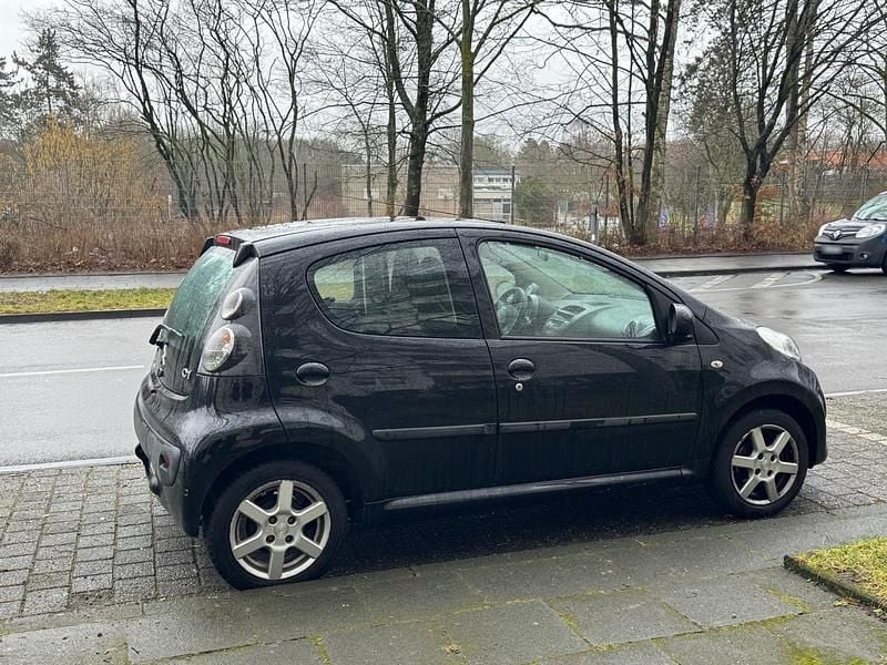 Gebraucht Citroën C1 69 PS (50 kW) 2009 Schwarz Kleinwagen
