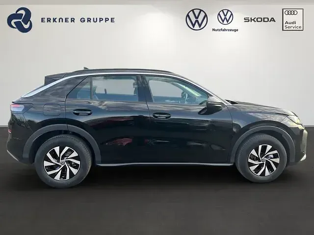Neu VW T-Roc Cabriolet Trendline 116 PS (85 kW) 2026 Grenadillschwarz metallic SUV