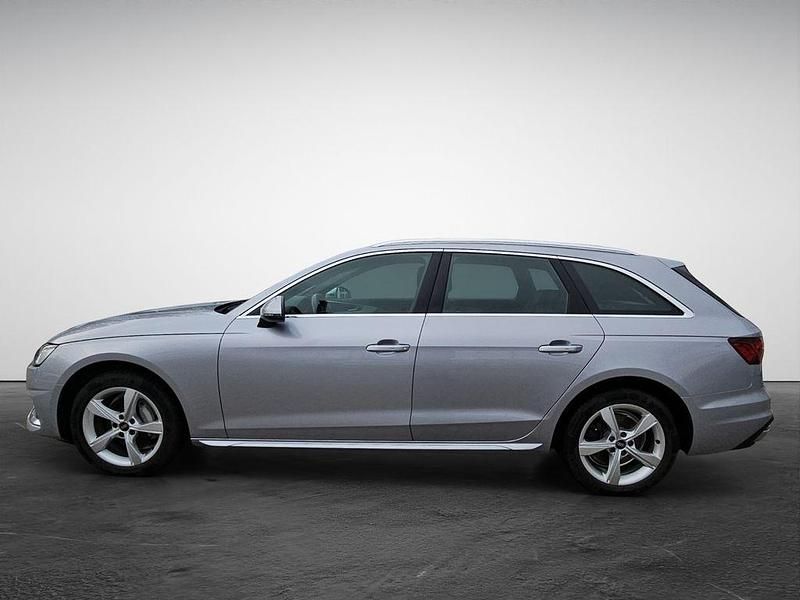 Gebraucht Audi A4 Advanced Plus 204 PS (150 kW) 2021 Mythosschwarz metallic Kombi