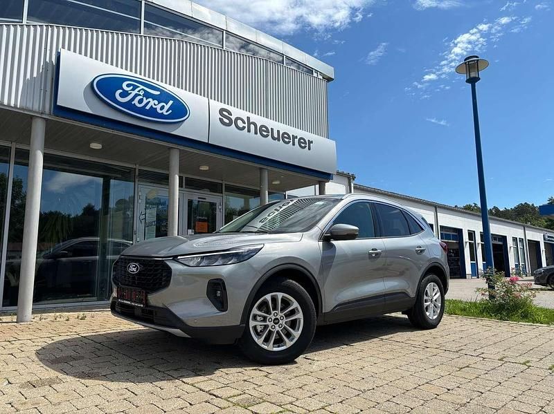 Solarsilber Neu 2024 Ford Kuga Titanium SUV | 29.900 € (Guter Preis) - Bild 1/4