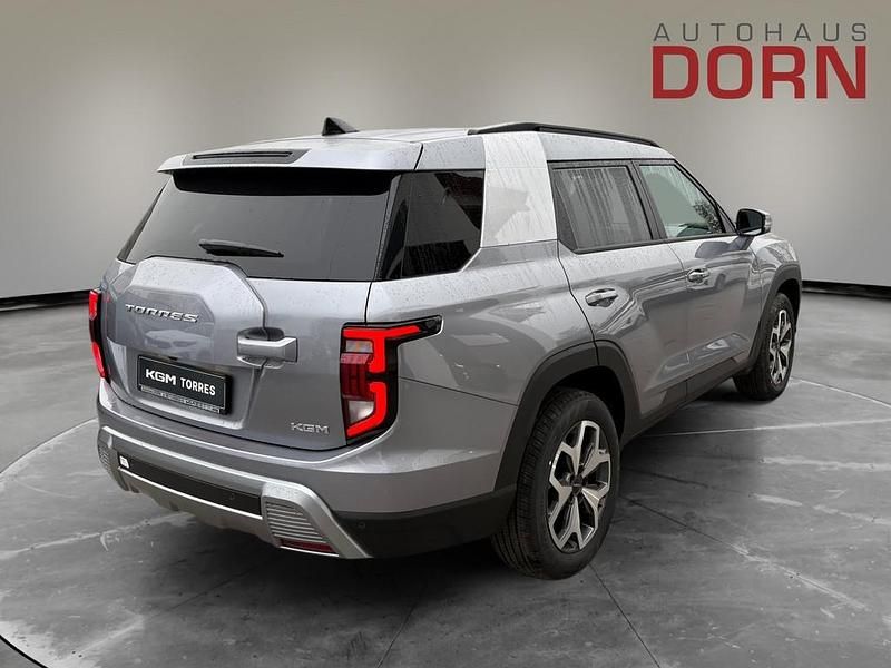 Neu KGM Torres 163 PS (119 kW) 2025 Blau SUV