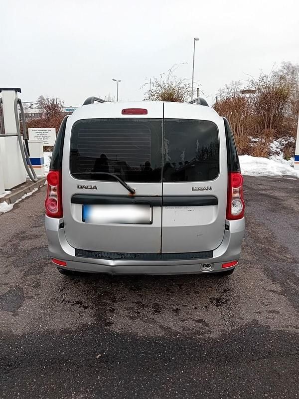 Gebraucht Dacia Logan MCV 75 PS (55 kW) 2011 Silber Kombi
