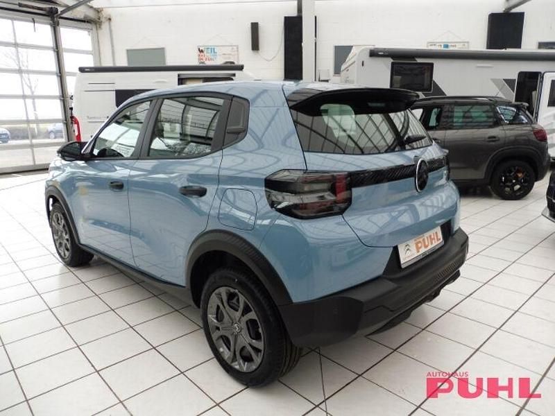 Neu Citroën C3 PureTech 101 PS (74 kW) 2025 Farbe blau monte carlo/typ aus Kleinwagen