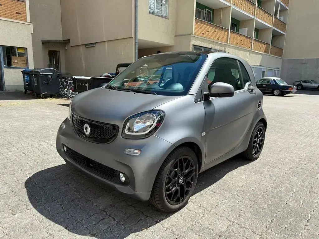 Gebraucht Smart ForTwo Coupé Prime 90 PS (66 kW) 2019 Grau Coupé