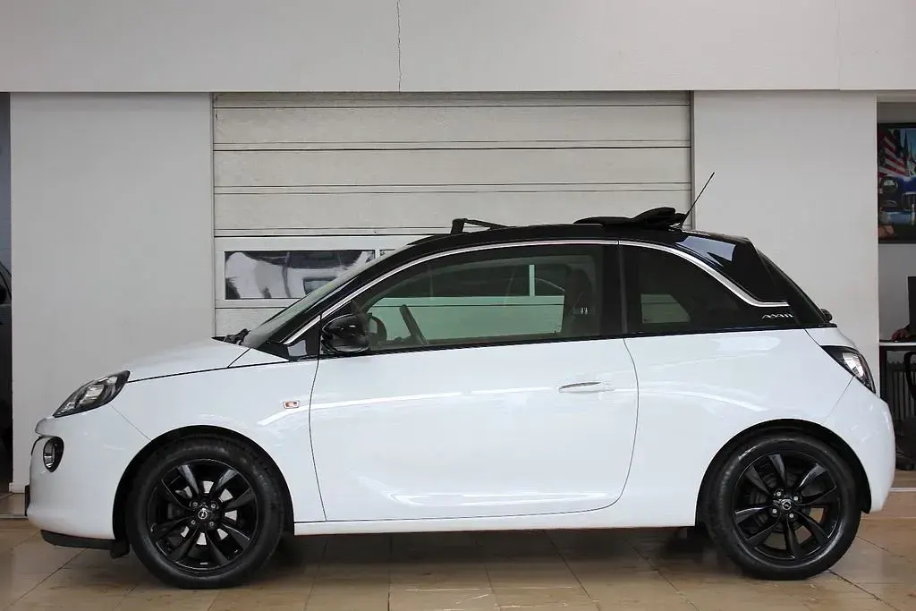 Gebraucht Opel Adam Open Air 87 PS (63 kW) 2018 Weiß Kleinwagen