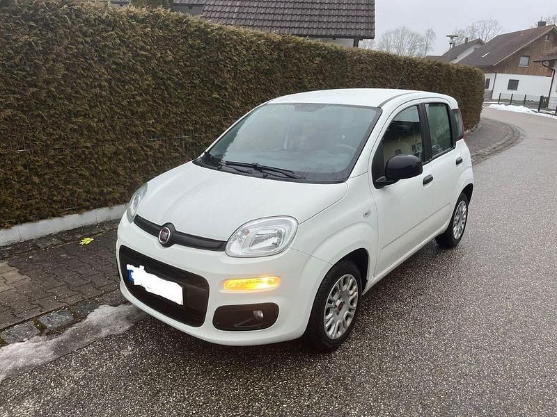 Weiß Gebraucht 2020 Fiat Panda Lounge Kleinwagen | 6.750 € (Fairer Preis) - Bild 1/4