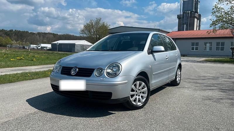 Usata VW Polo 64 CV (47 kW) 2005 Argento Utilitaria