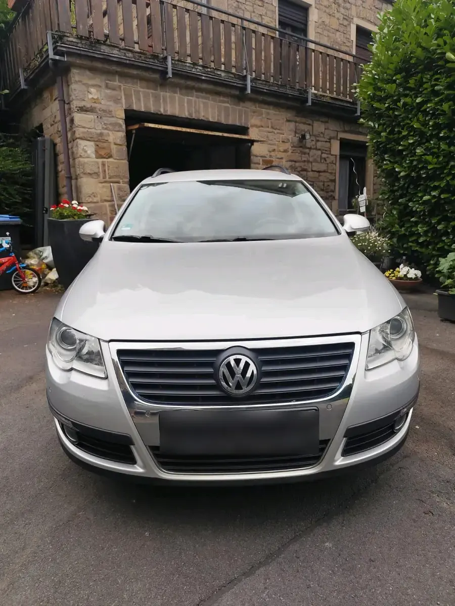 Gebraucht VW Passat 102 PS (75 kW) 2007 Silber Kombi