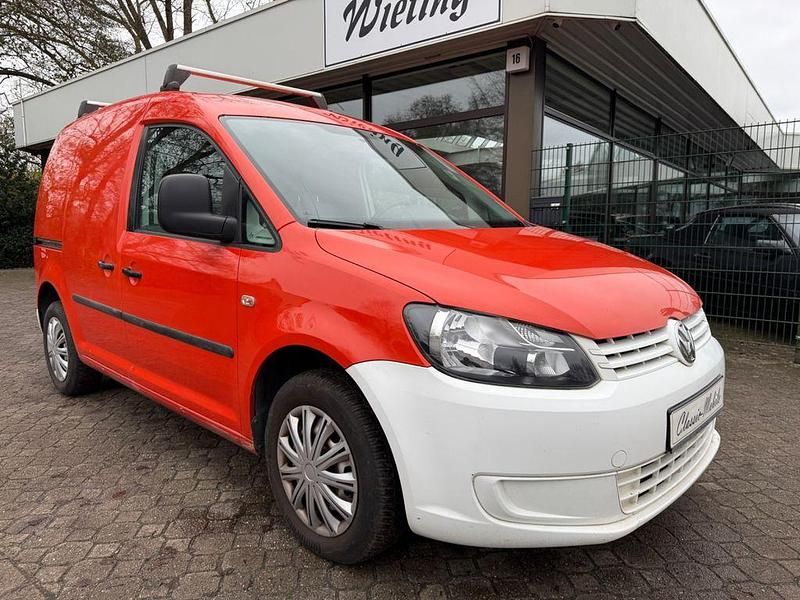 Usata VW Caddy 75 CV (55 kW) 2012 Rosso Monovolume