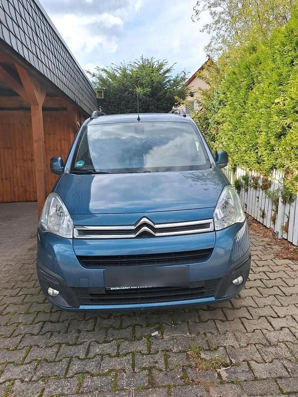 Blau Gebraucht 2016 Citroën Berlingo Van / Kleinbus | 5.000 € (Guter Preis) - Bild 1/4