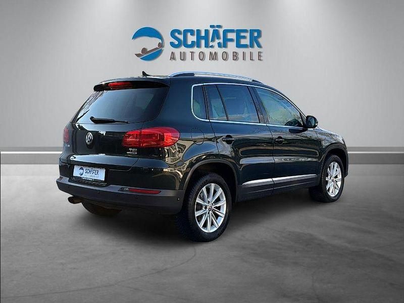 Gebraucht VW Tiguan Style 160 PS (117 kW) 2012 Grün SUV
