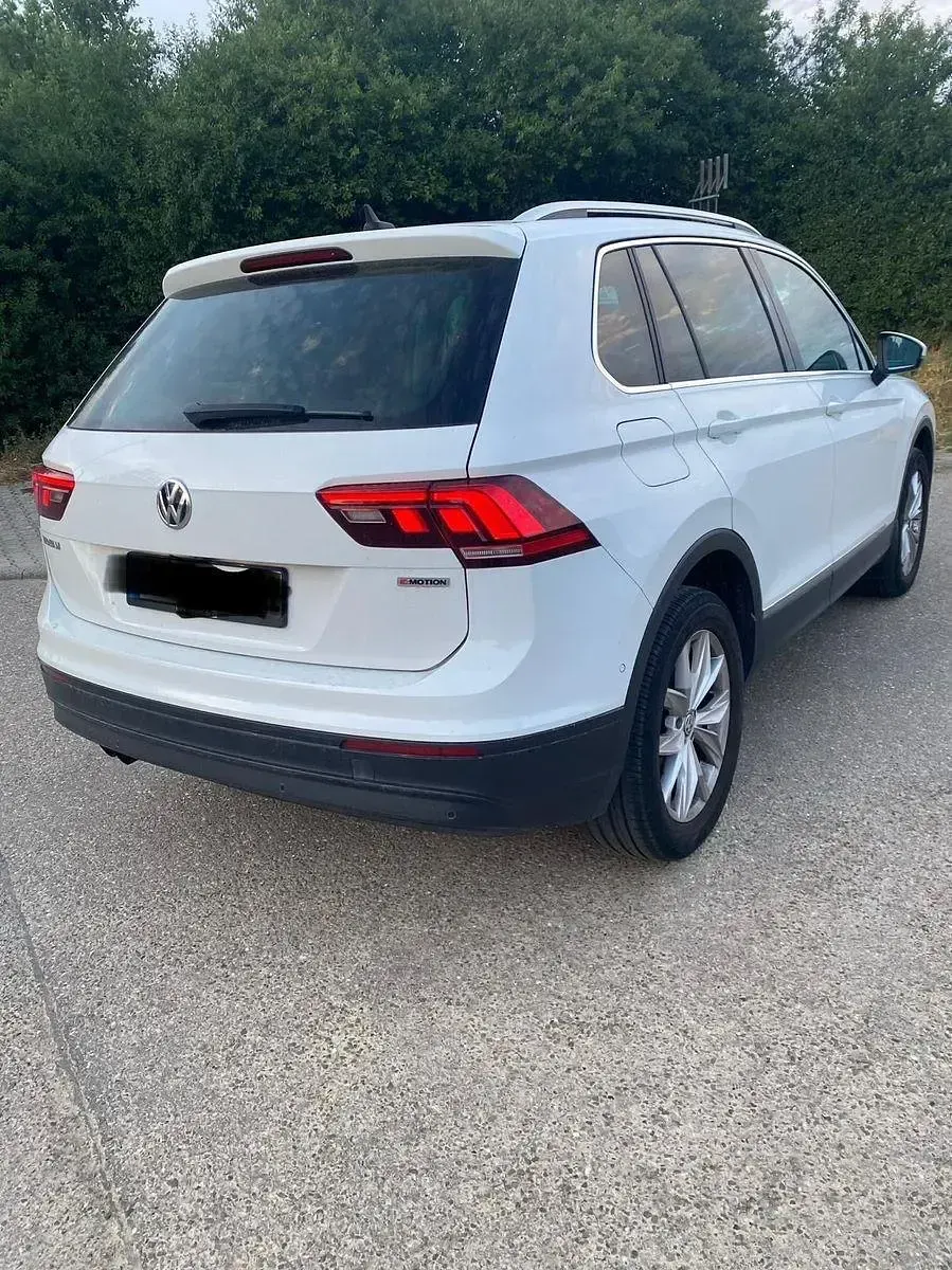 Gebraucht VW Tiguan Comfortline 190 PS (139 kW) 2019 Weiß SUV