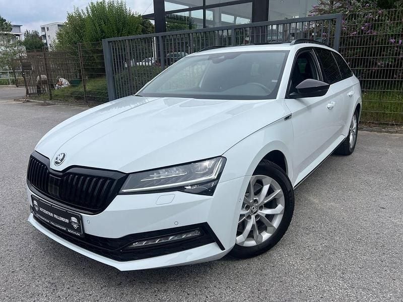 Bila moon/moon white Gebraucht 2020 Skoda Superb SportLine Kombi | 27.950 € (Guter Preis) - Bild 1/4