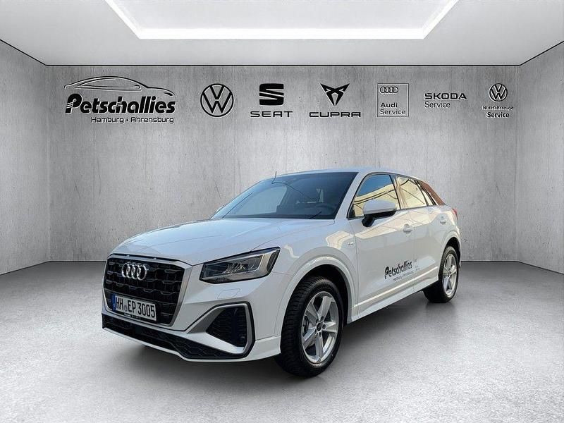 Weiß Gebraucht 2025 Audi Q2 S-Line SUV | 41.450 € - Bild 1/4