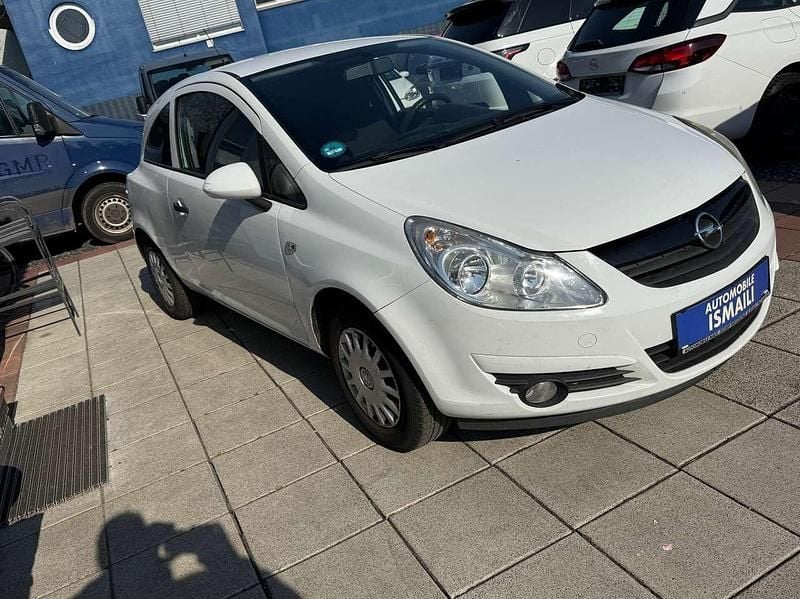 Gebraucht Opel Corsa Selection 80 PS (58 kW) 2009 Casabl/arctic/eisweiss/kaolin Kleinwagen