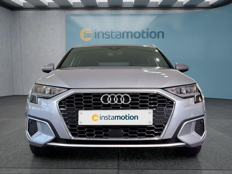 Gebraucht Audi A3 Sportback 150 PS (110 kW) 2023 Silber Kleinwagen