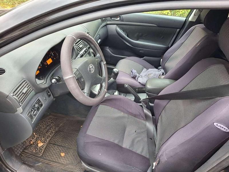 Gebraucht Toyota Avensis 129 PS (94 kW) 2008 Schwarz Kombi