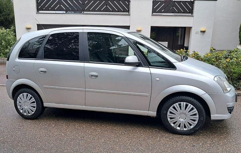Second-hand Opel Meriva 105 CP (77 kW) 2007 Argintiu Monovolum