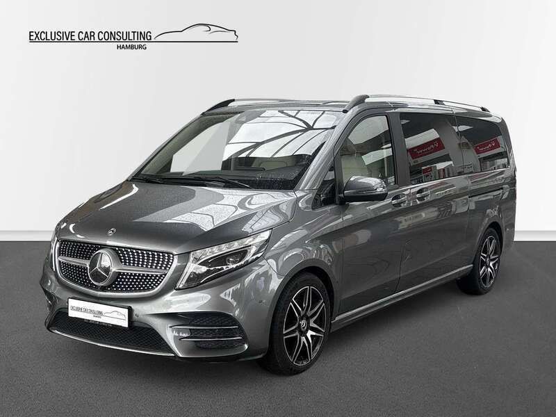 Selenitgrau metallic m Gebraucht 2022 Mercedes V250 AMG line Van / Kleinbus | 57.990 € (Teuer) - Bild 1/4