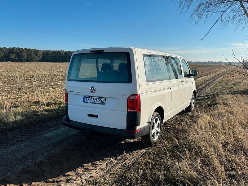 Gebraucht VW Transporter 102 PS (75 kW) 2019 Weiß Van