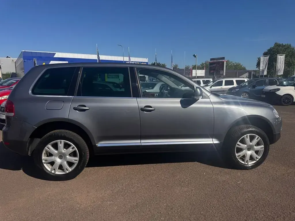 Gebraucht VW Touareg R 174 PS (127 kW) 2005 Grau SUV
