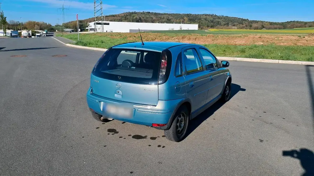 Gebraucht Opel Corsa 80 PS (58 kW) 2005 Grau Kleinwagen