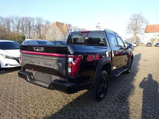 Neu Foton 4 173 PS (127 kW) 2026 Schwarz metallic