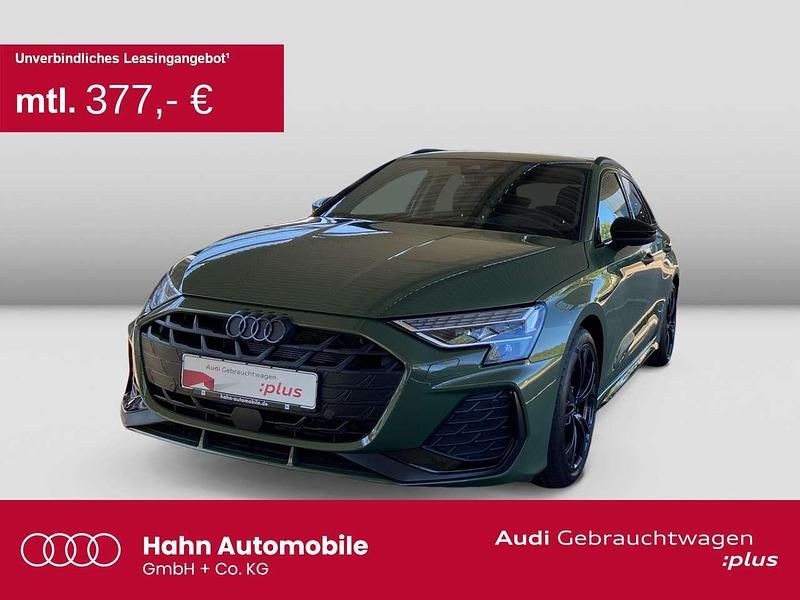 Distriktgrün metallic Gebraucht 2025 Audi A3 S-Line Limousine | 41.430 € - Bild 1/3