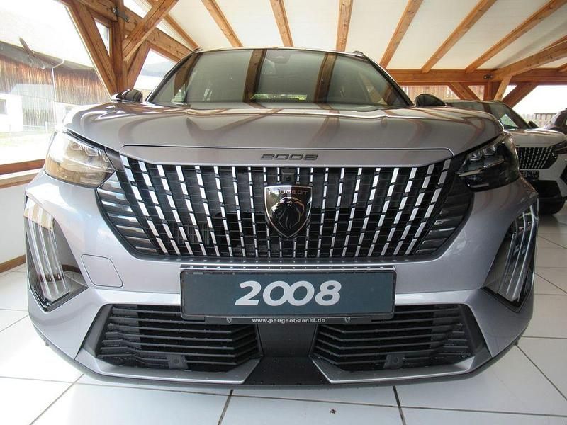 Neu Peugeot 2008 GTi 131 PS (96 kW) 2025 Silber SUV