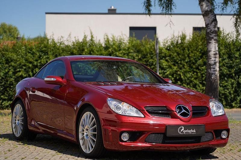 Rot Gebraucht 2006 Mercedes SLK55 AMG AMG Cabrio | 42.800 € (Etwas zu teuer) - Bild 1/4