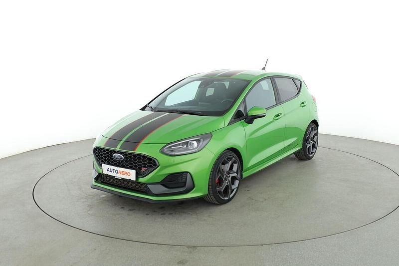 Grün Gebraucht 2022 Ford Fiesta ST Limousine | 18.660 € (Fairer Preis) - Bild 1/3