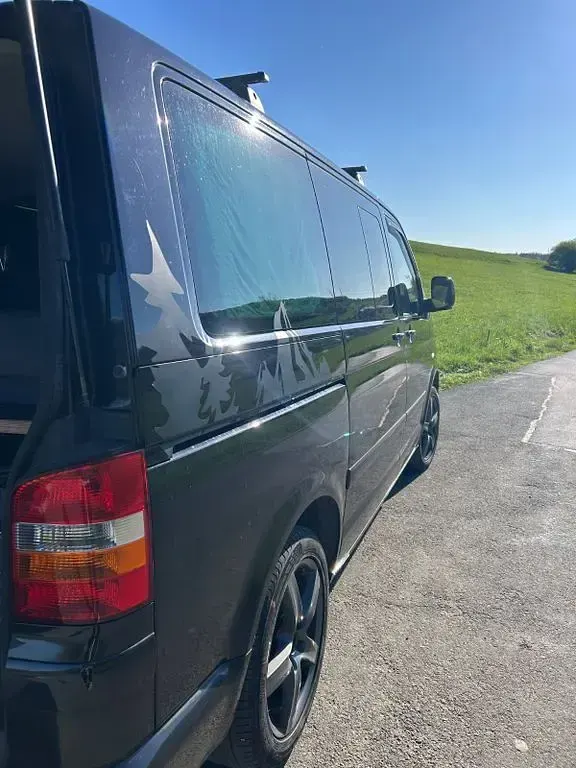 Gebraucht VW Multivan 174 PS (127 kW) 2003 Schwarz Van / Kleinbus