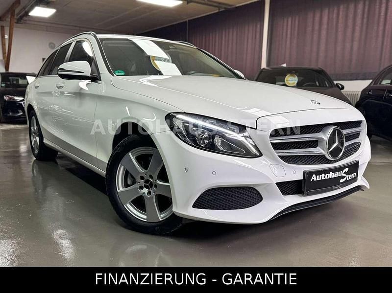 Polarweiss unilack Gebraucht 2016 Mercedes C250 Kombi | 21.840 € (Etwas zu teuer) - Bild 1/4