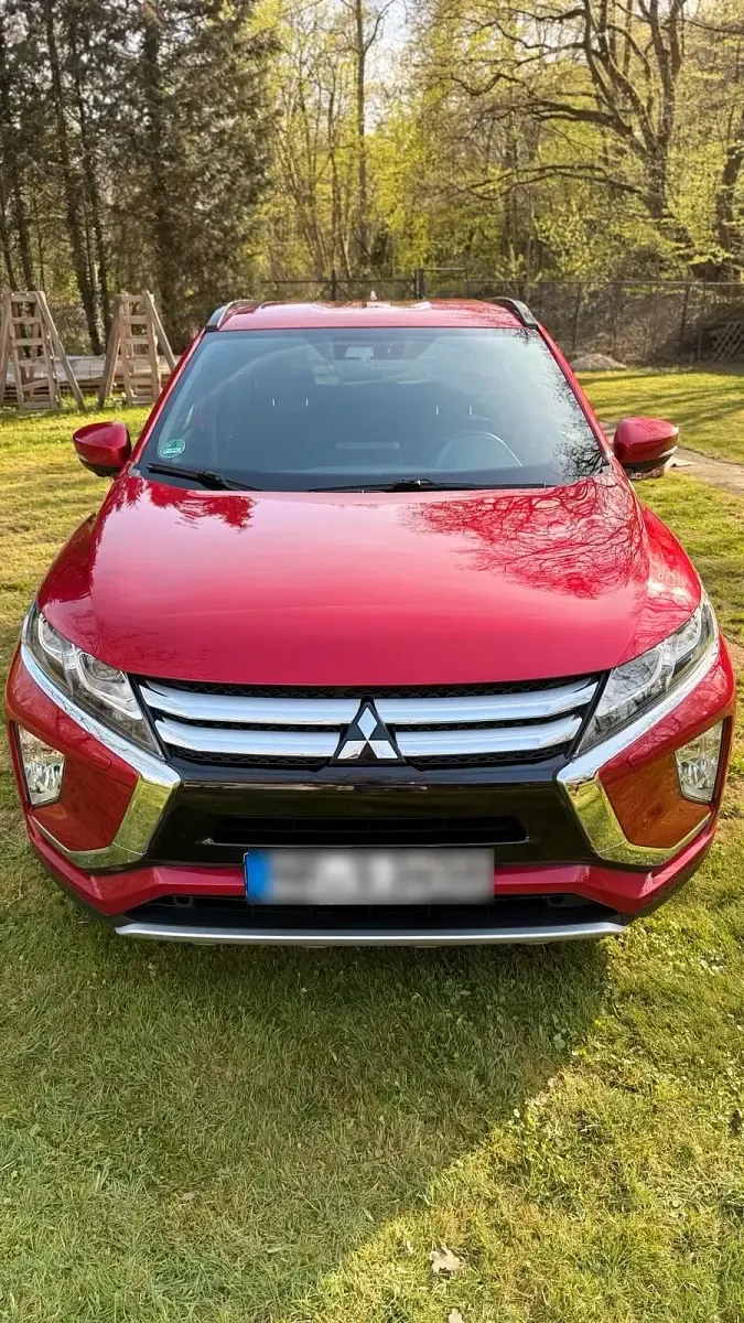 Gebraucht Mitsubishi Eclipse Cross 163 PS (119 kW) 2020 Rot SUV