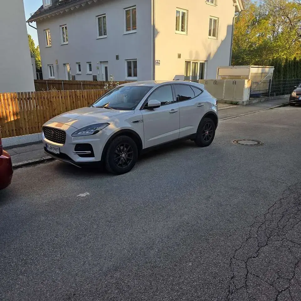 Usata Jaguar E-Pace 163 CV (119 kW) 2022 SUV