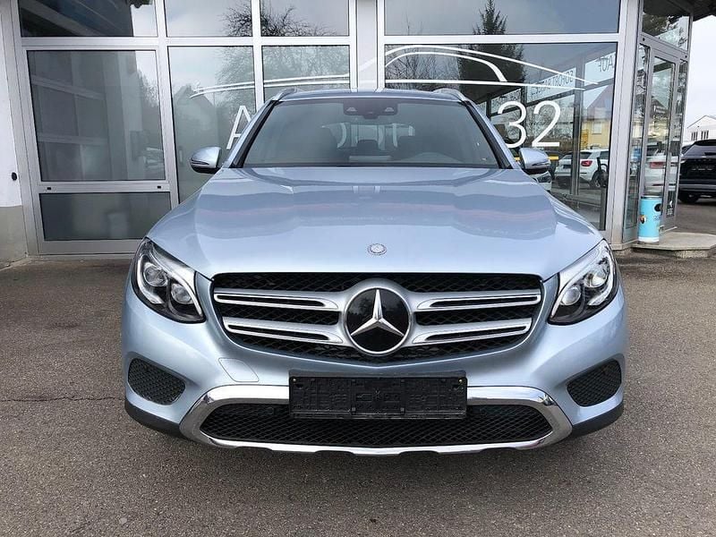 Gebraucht Mercedes GLC250 211 PS (155 kW) 2016 Silber SUV