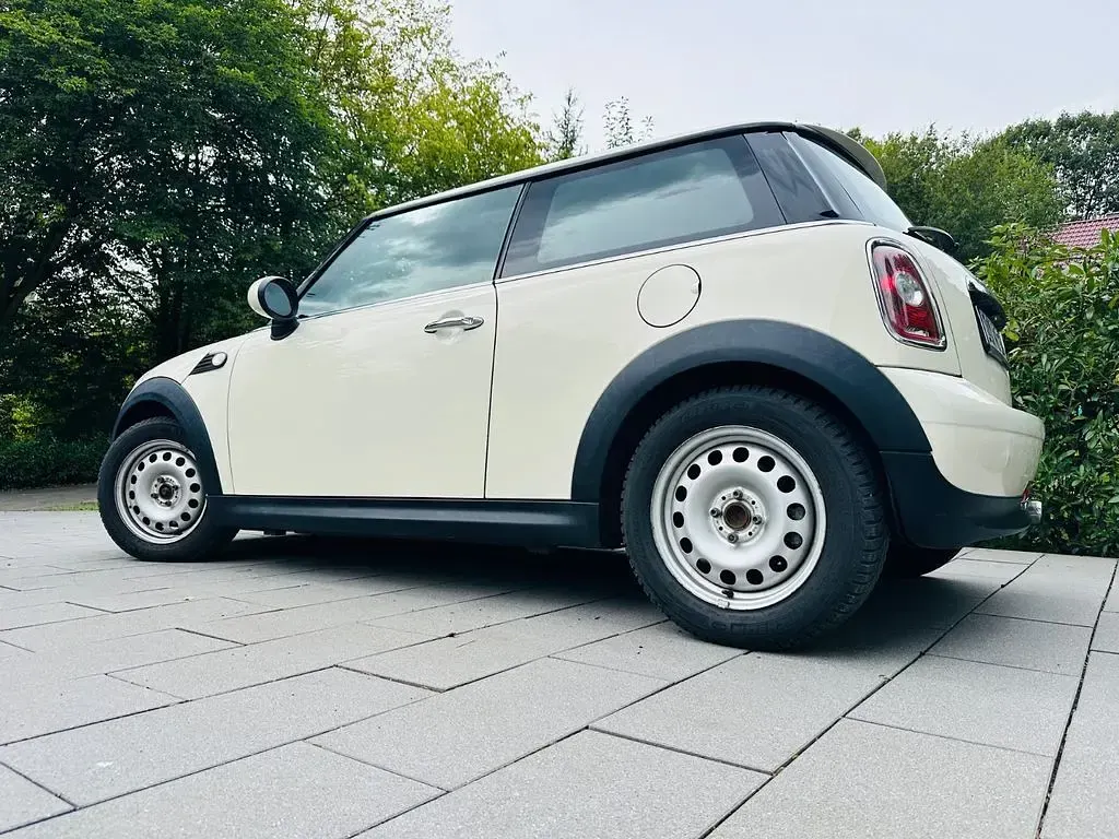 Gebraucht Mini ONE 95 PS (69 kW) 2009 Weiß Kleinwagen