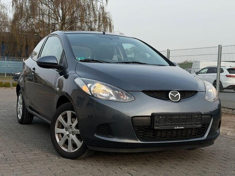 Gebraucht Mazda 2 Inclusive 75 PS (55 kW) 2010 Grau Kleinwagen