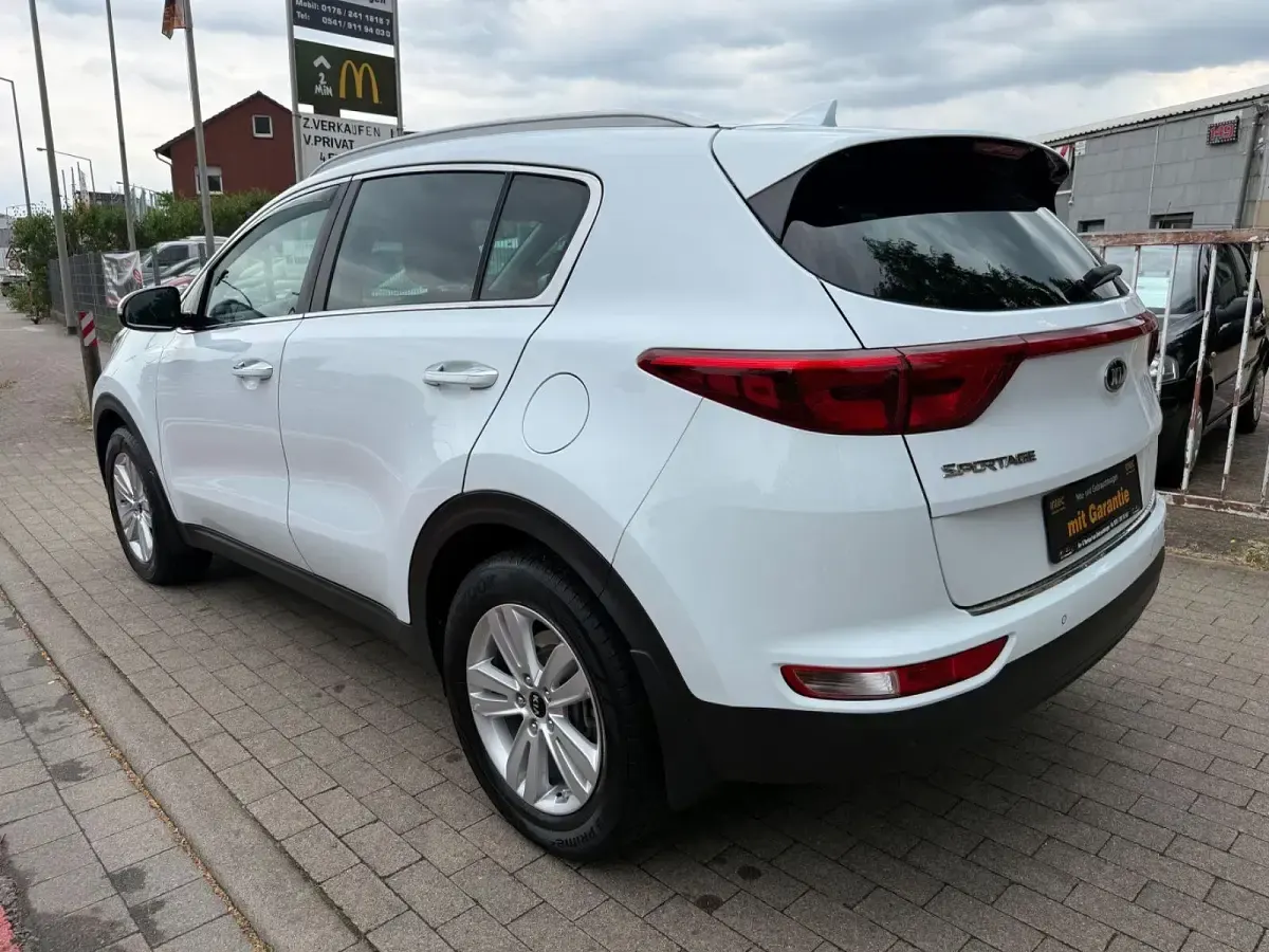 Gebraucht Kia Sportage 116 PS (85 kW) 2017 Weiß SUV