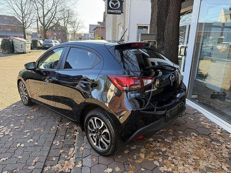 Gebraucht Mazda 2 Edition 90 PS (66 kW) 2015 Schwarz Limousine