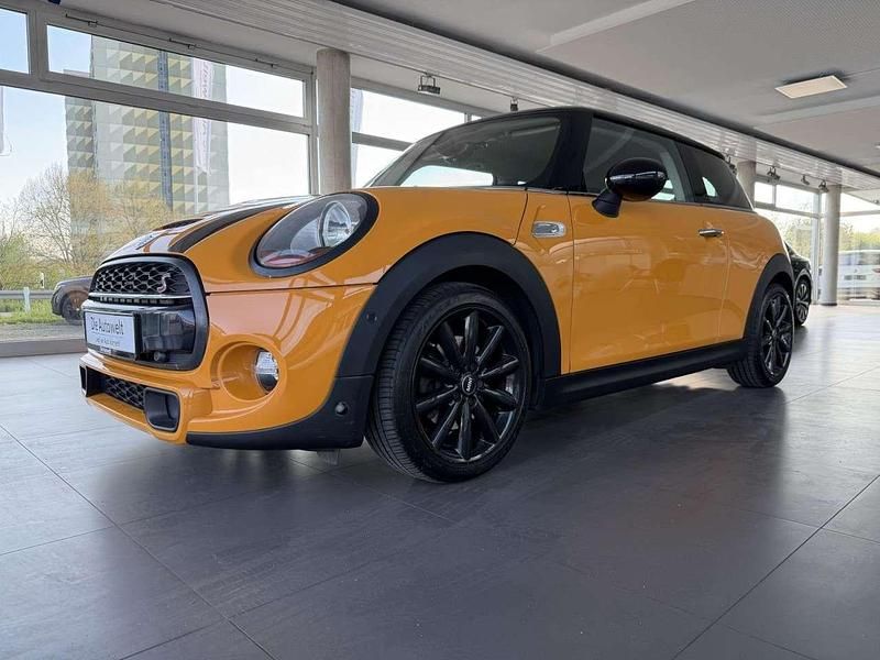 Käytetty Mini Cooper S Coupé 192 HP (141 kW) 2014 Oranssi Coupe - kaksiovinen