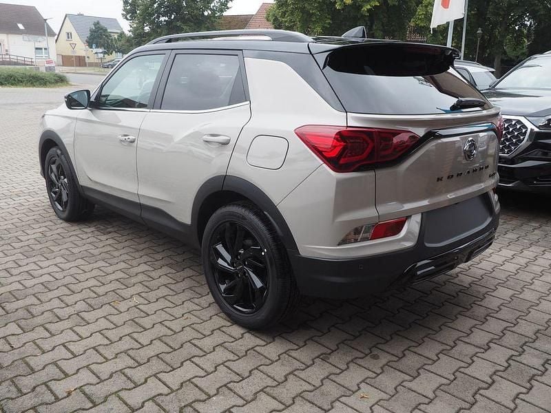 Gebraucht KGM Korando 163 PS (119 kW) 2025 Beige SUV