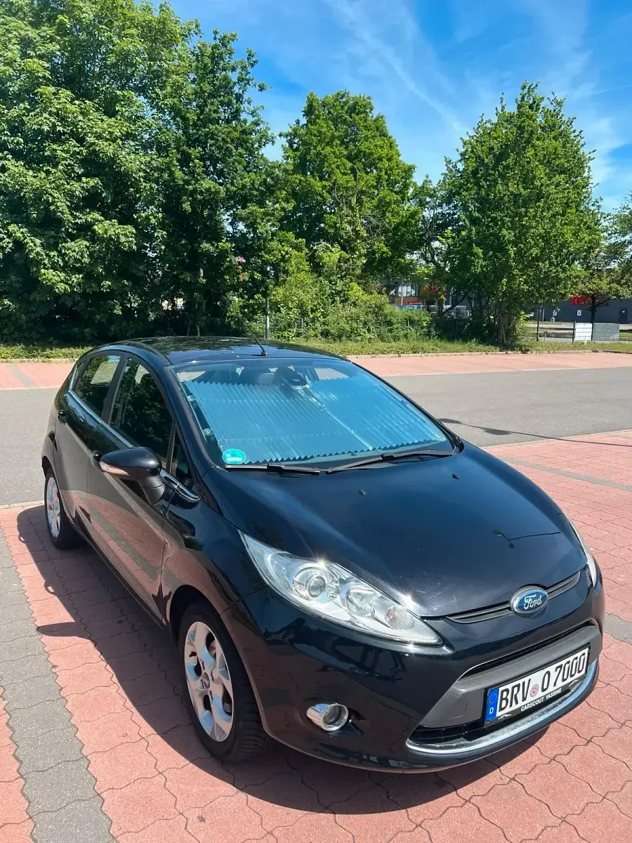 Gebraucht Ford Fiesta Titanium 2010 Schwarz Kleinwagen