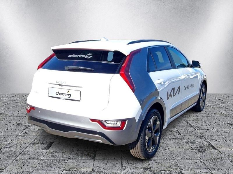 Gebraucht Kia e-Niro Inspiration 150 kW (204 PS) 2022 Schnee weiss pearl SUV