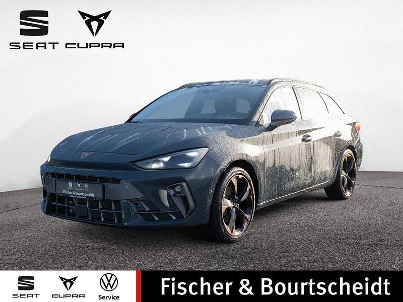 Blau Gebraucht 2025 Cupra Leon Limousine | 34.680 € (Fairer Preis) - Bild 1/4