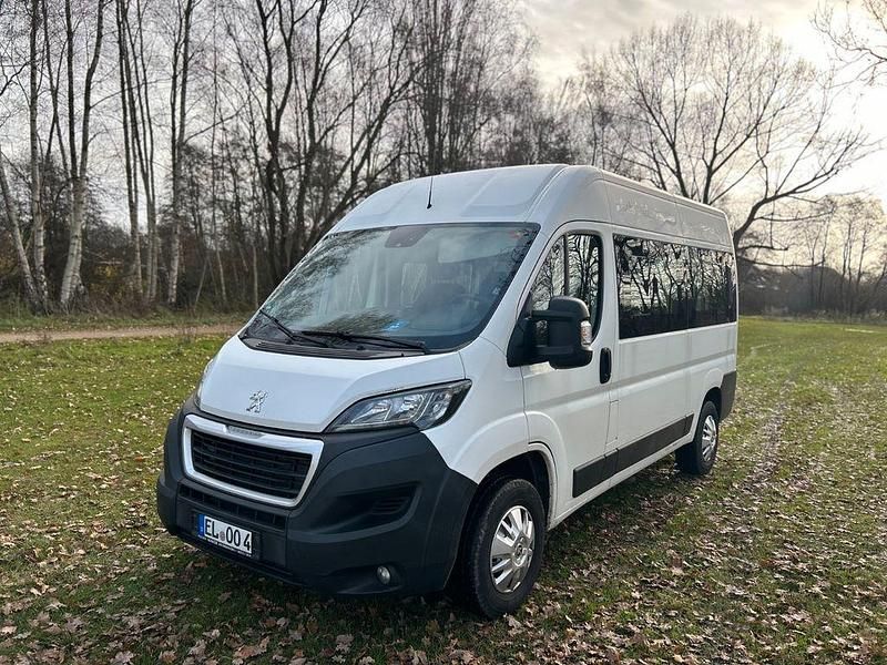 Weiß Gebraucht 2018 Peugeot Boxer Active Van | 20.999 € (Fairer Preis) - Bild 1/4