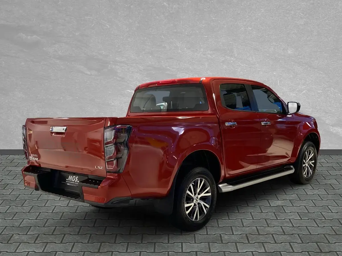 Neu Isuzu D-Max 163 PS (119 kW) 2025 Namibu orange Limousine