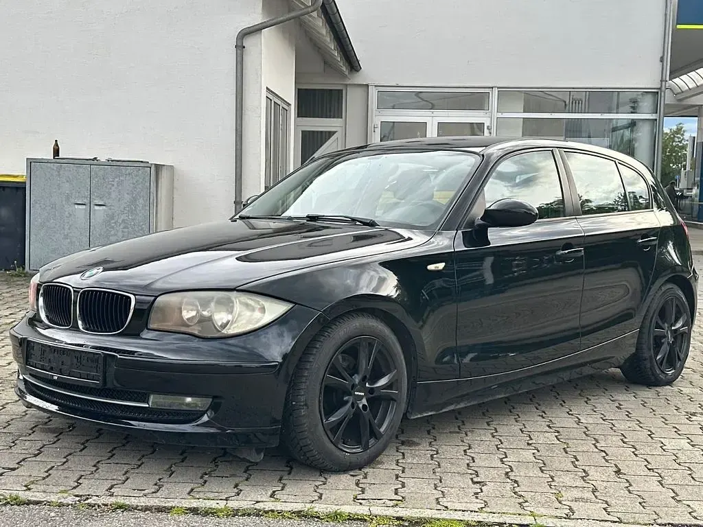 Gebraucht BMW 116 Advantage 122 PS (89 kW) 2007 Schwarz Kleinwagen
